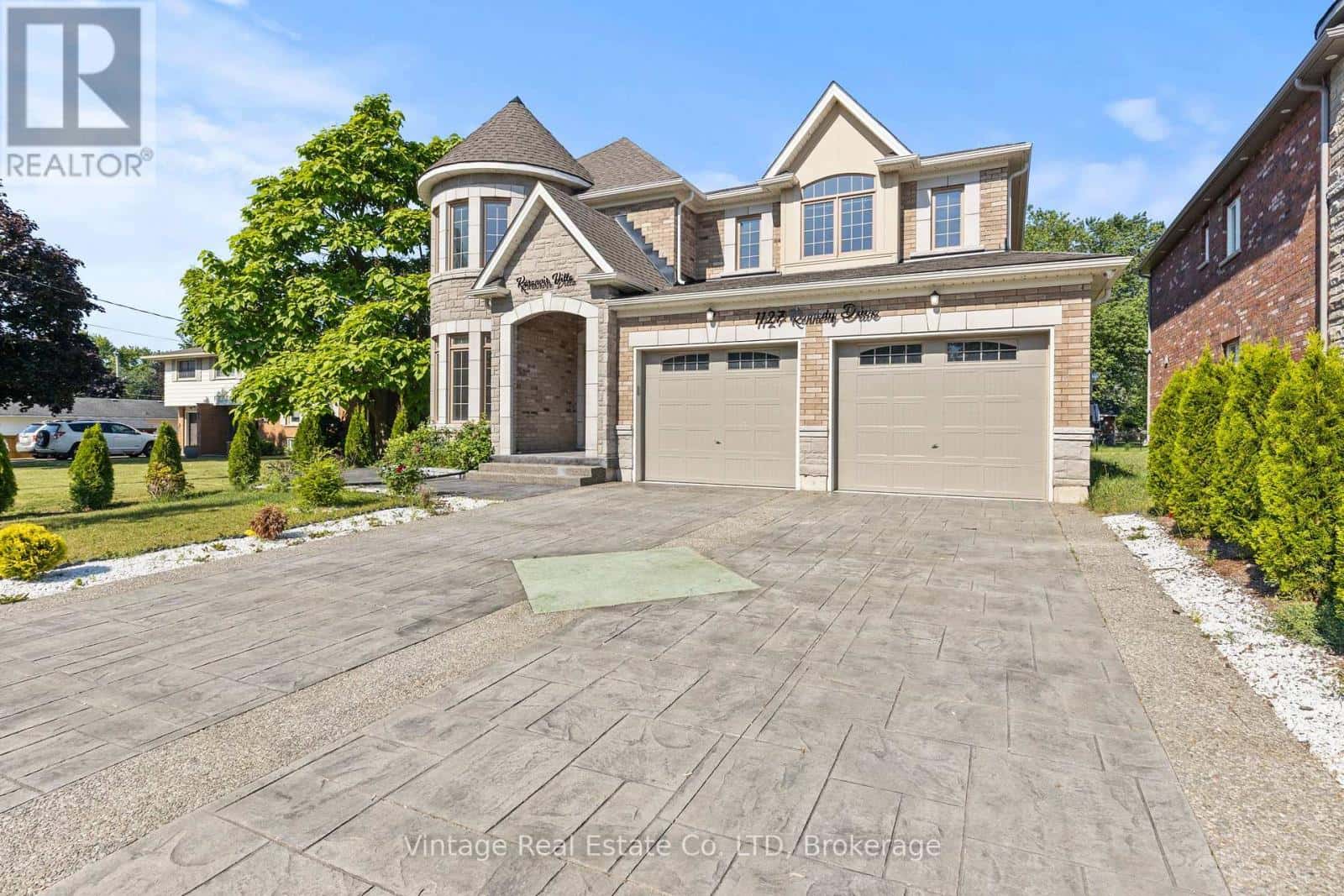 , Fort Erie (Crescent Park), — Fort Erie (Crescent Park) - Photo 3 of 49