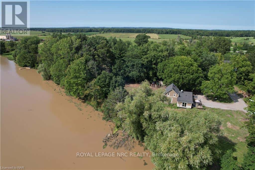 , Pelham (Fenwick), Ontario — Pelham (Fenwick), Ontario - Photo 2 of 12