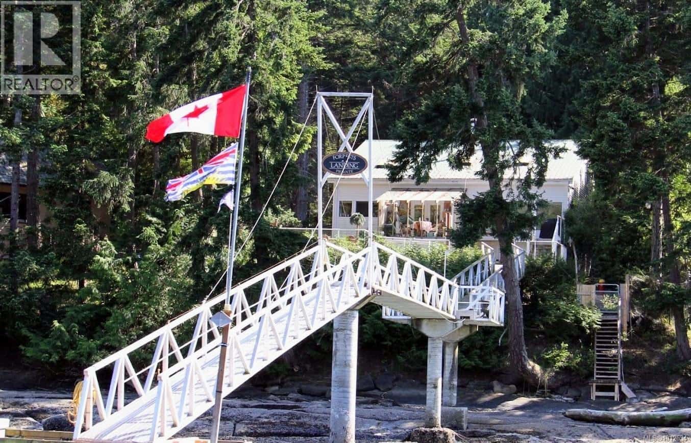 , Mudge Island, British Columbia — Mudge Island, British Columbia - Photo 3 of 50