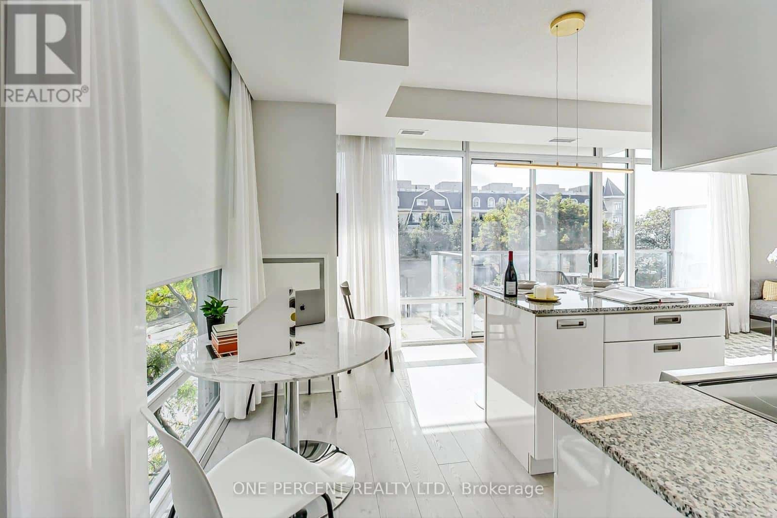 , Toronto (Niagara), Ontario — Toronto (Niagara), Ontario - Photo 5 of 21