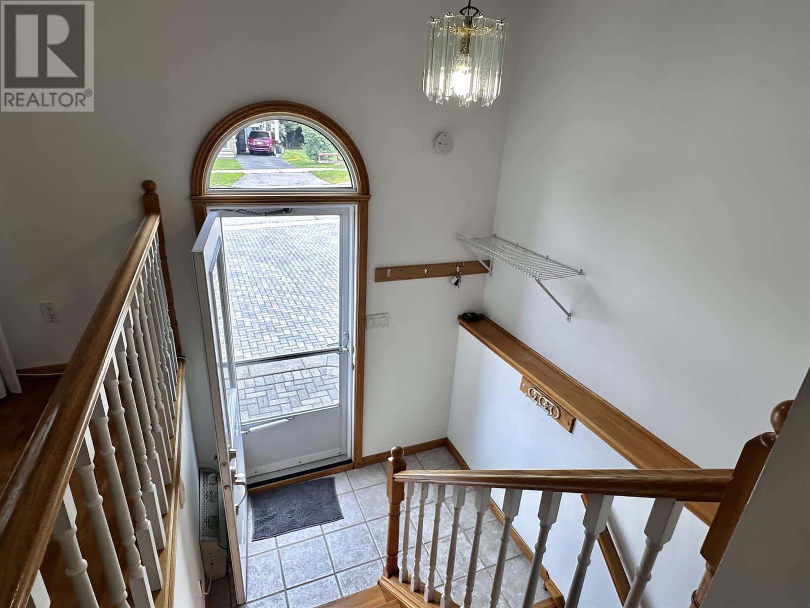 , Elliot Lake, — Elliot Lake - Photo 2 of 45