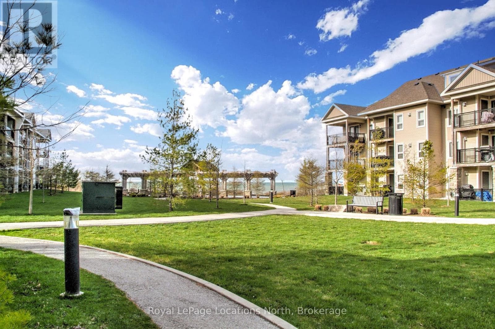 , Collingwood, — Collingwood - Main photo