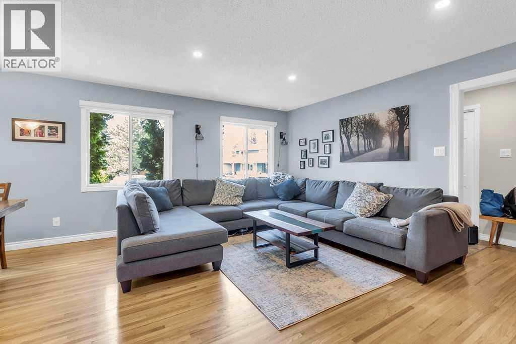 , Calgary, Alberta — Calgary, Alberta - Photo 3 of 50