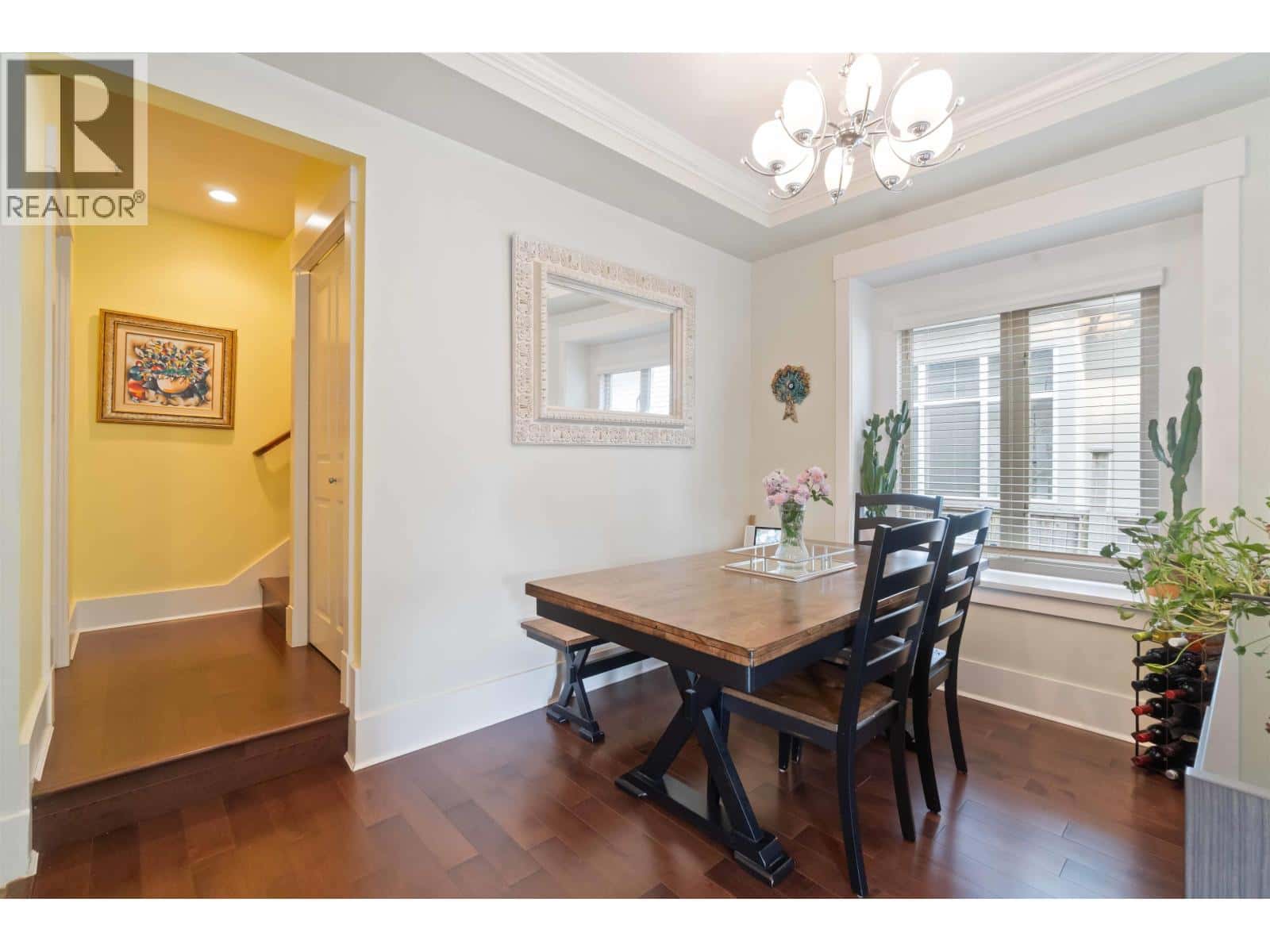 , Vancouver, — Vancouver - Photo 2 of 29