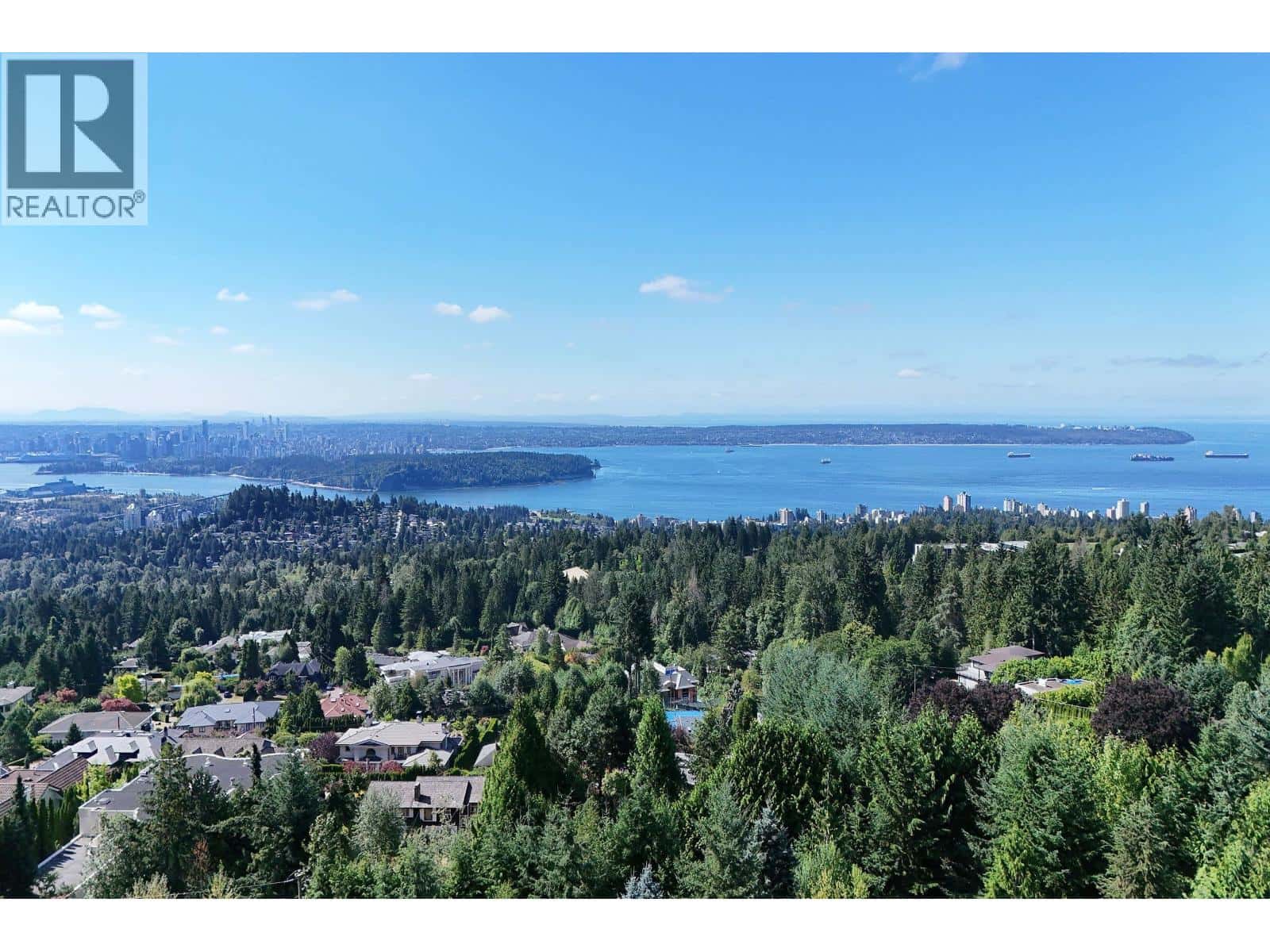 , West Vancouver, — West Vancouver - Photo 4 of 32