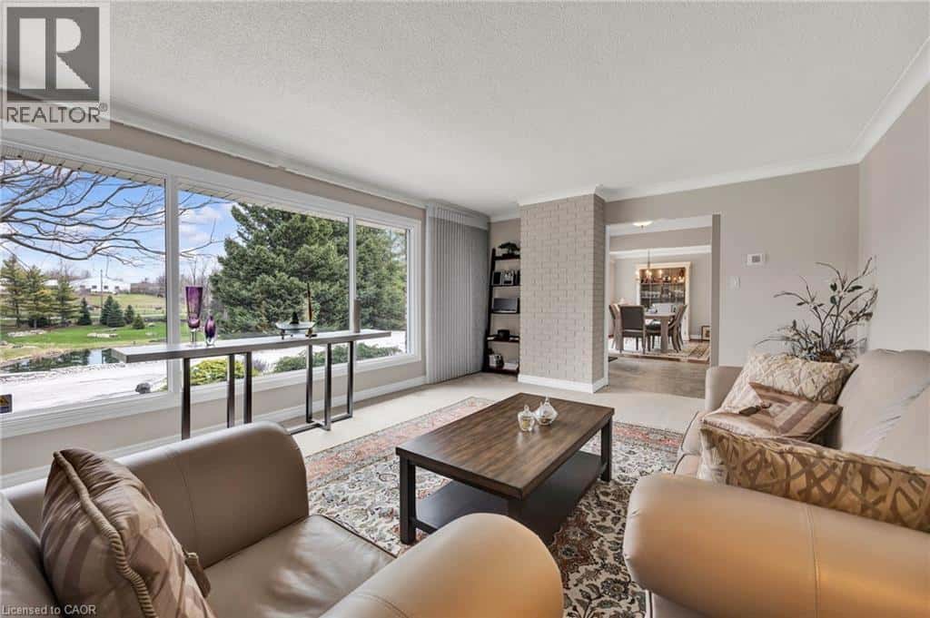 , Campbellville, Ontario — Campbellville, Ontario - Photo 5 of 41