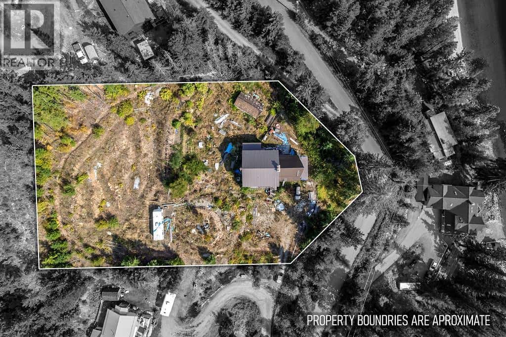 , Ainsworth, British Columbia — Ainsworth, British Columbia - Photo 2 of 31