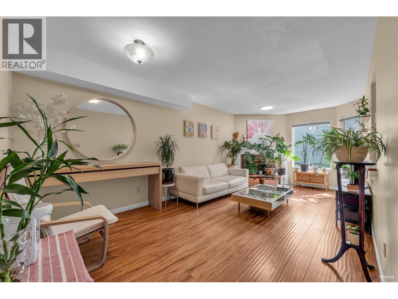 , Richmond, British Columbia — Richmond, British Columbia - Main photo