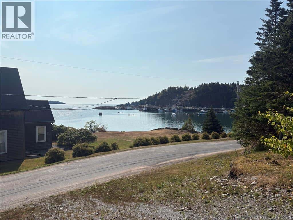 , Beaver Harbour, New Brunswick — Beaver Harbour, New Brunswick - Photo 2 of 23