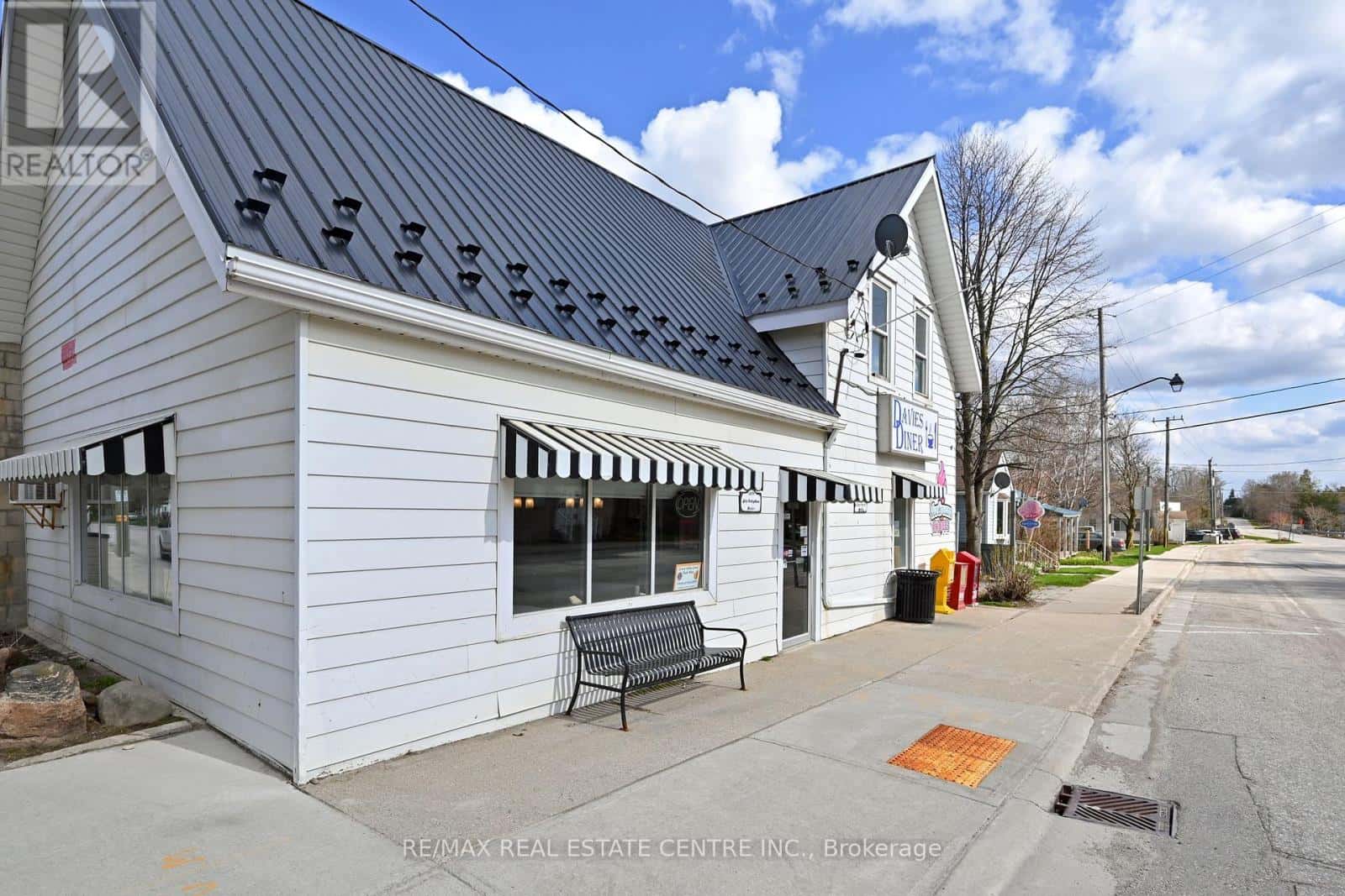 , East Luther Grand Valley (Grand Valley), — East Luther Grand Valley (Grand Valley) - Photo 3 of 21