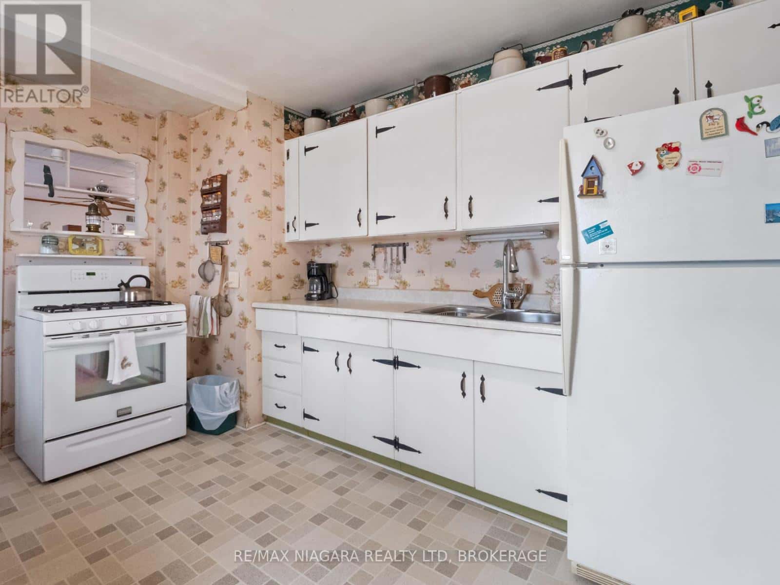 , Fort Erie (Crystal Beach), — Fort Erie (Crystal Beach) - Photo 4 of 48