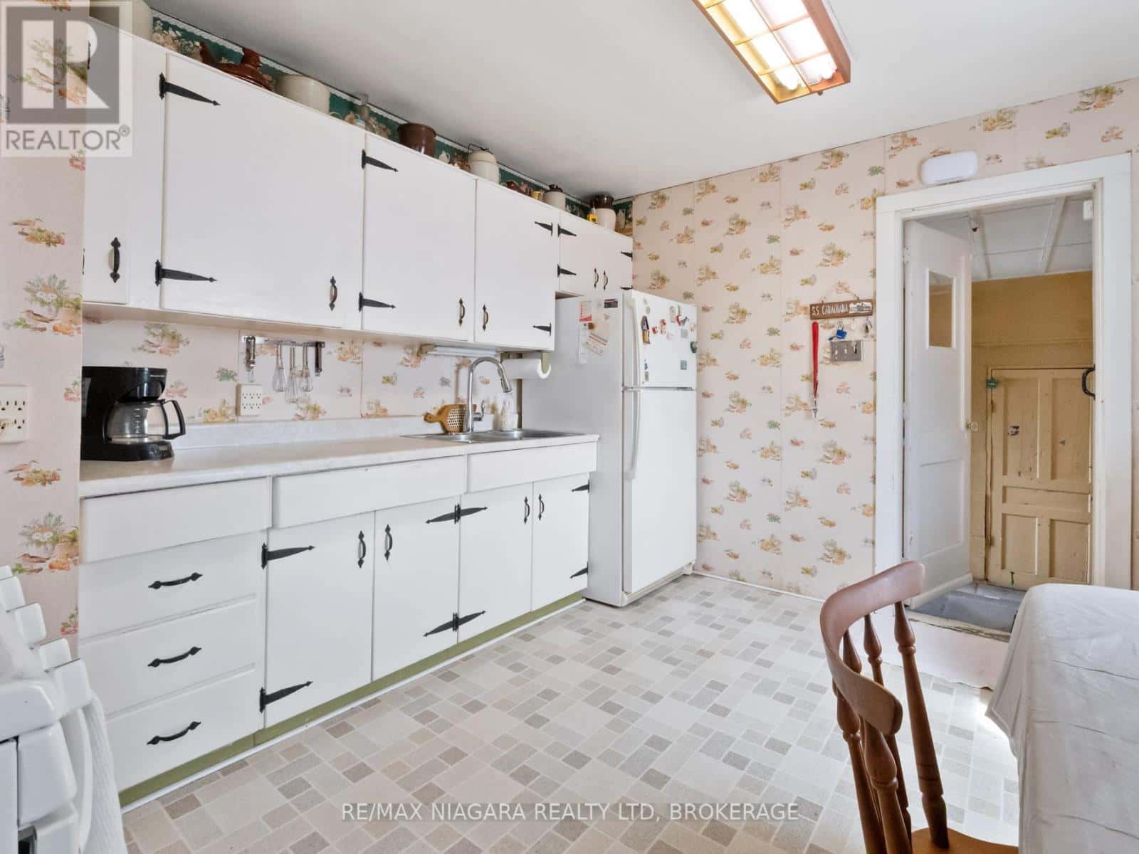 , Fort Erie (Crystal Beach), — Fort Erie (Crystal Beach) - Photo 5 of 48