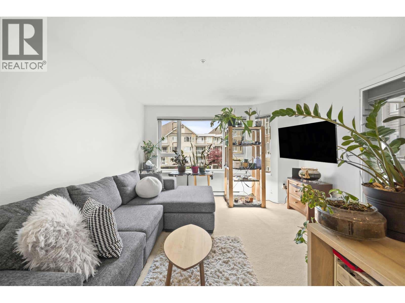 , Richmond, — Richmond - Photo 5 of 28