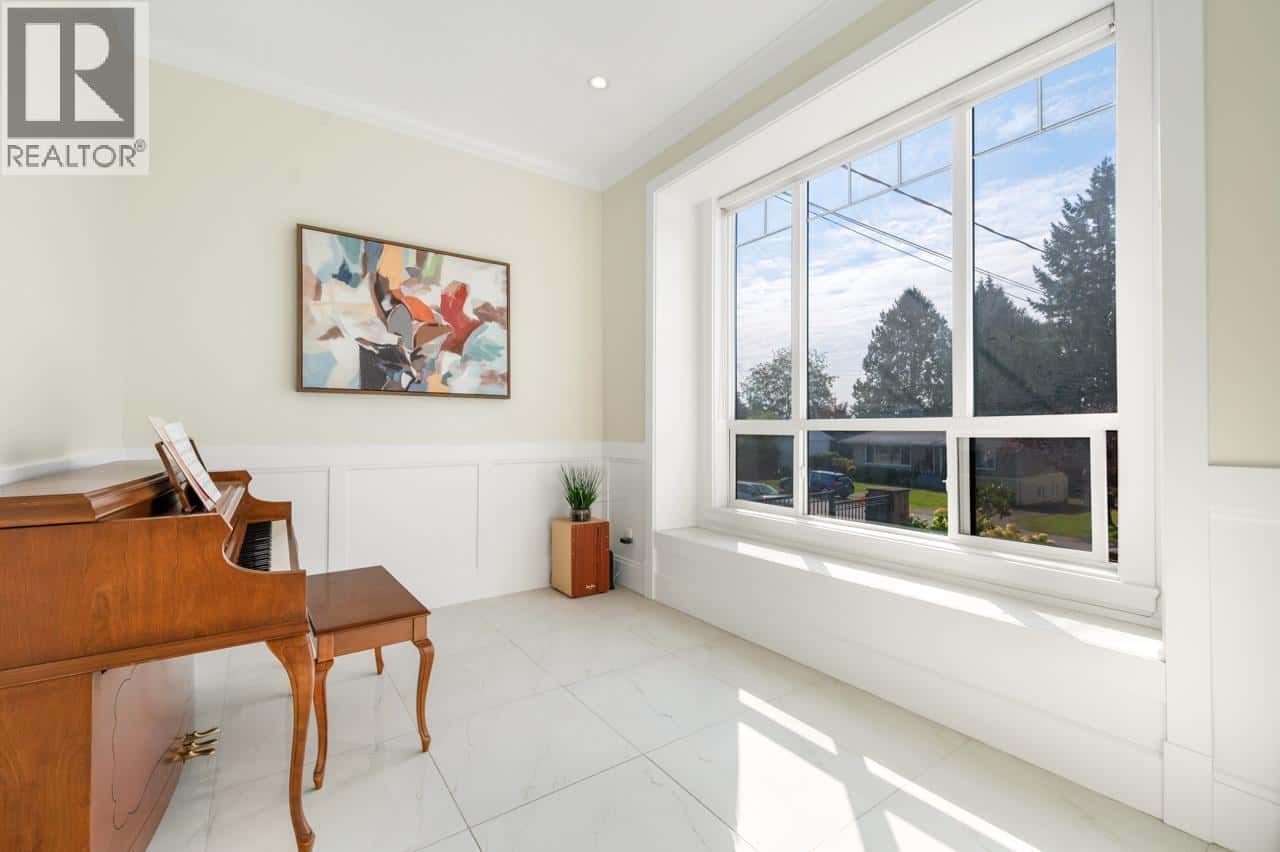 , Burnaby, — Burnaby - Photo 5 of 28