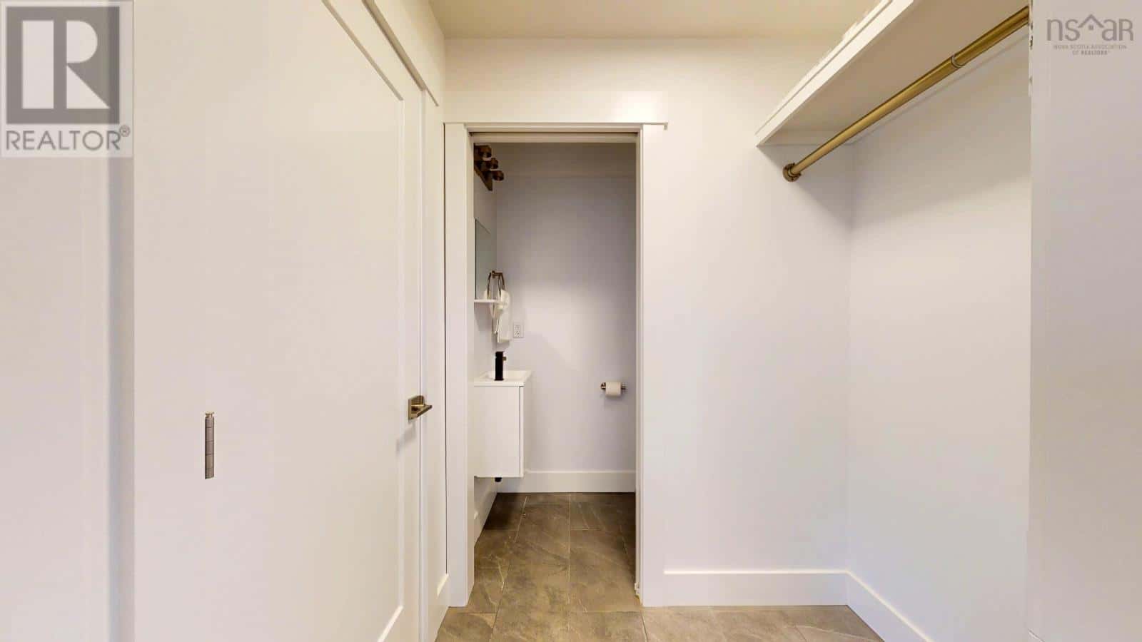 , Forest Hill, — Forest Hill - Photo 5 of 50