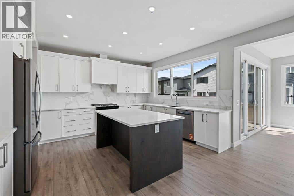 123 Setonstone Gardens SE — Calgary - Photo 3 of 20