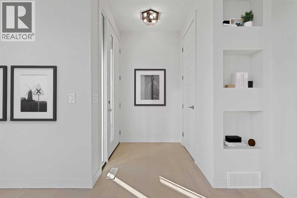 , Chestermere, — Chestermere - Main photo