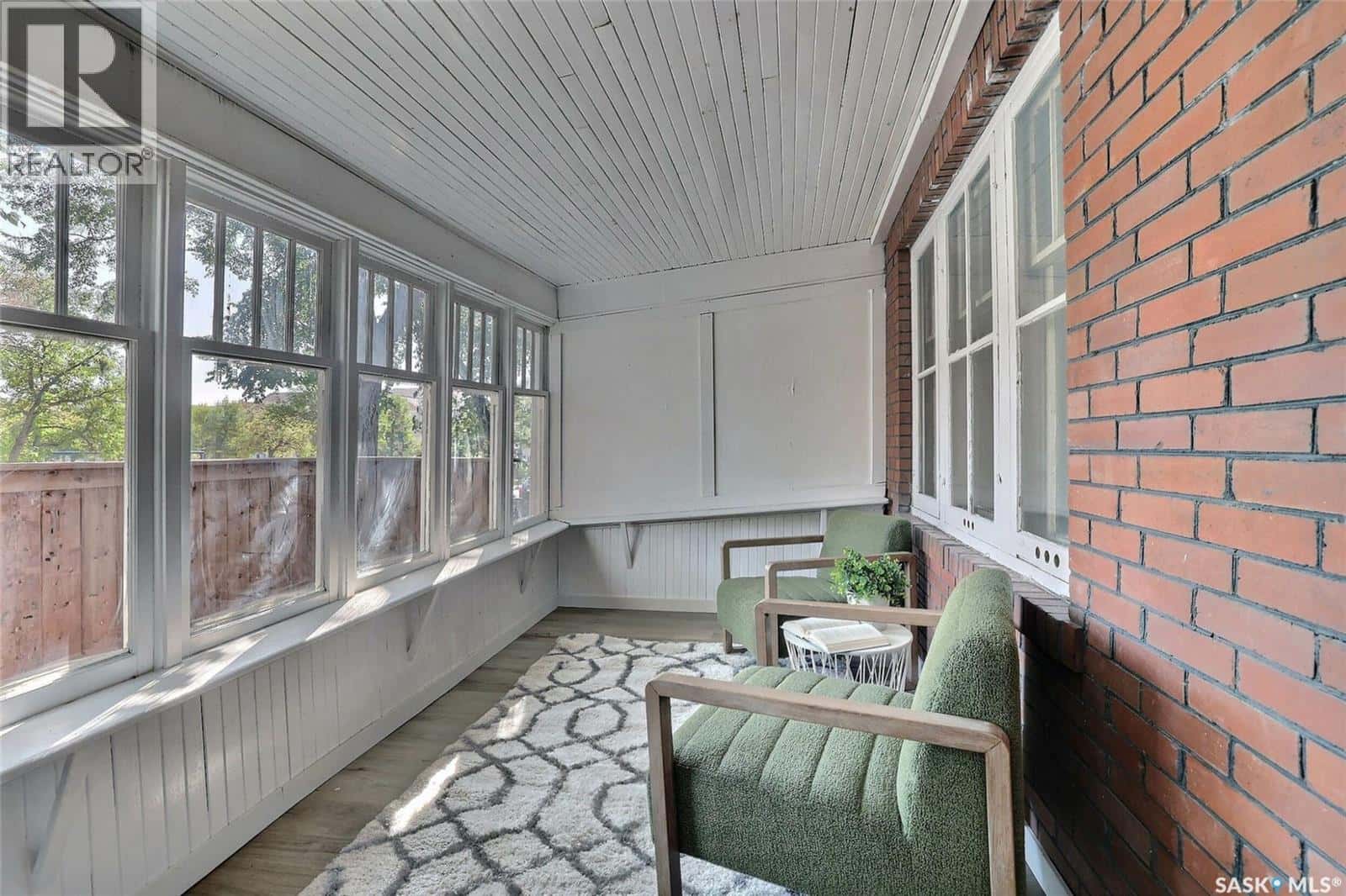 , Regina, Saskatchewan — Regina, Saskatchewan - Photo 3 of 29