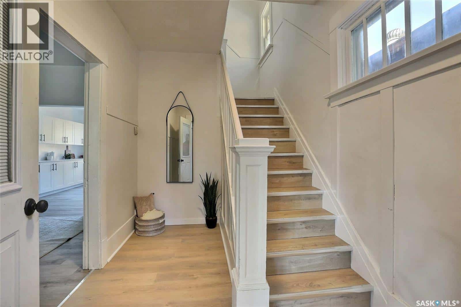 , Regina, Saskatchewan — Regina, Saskatchewan - Photo 4 of 29