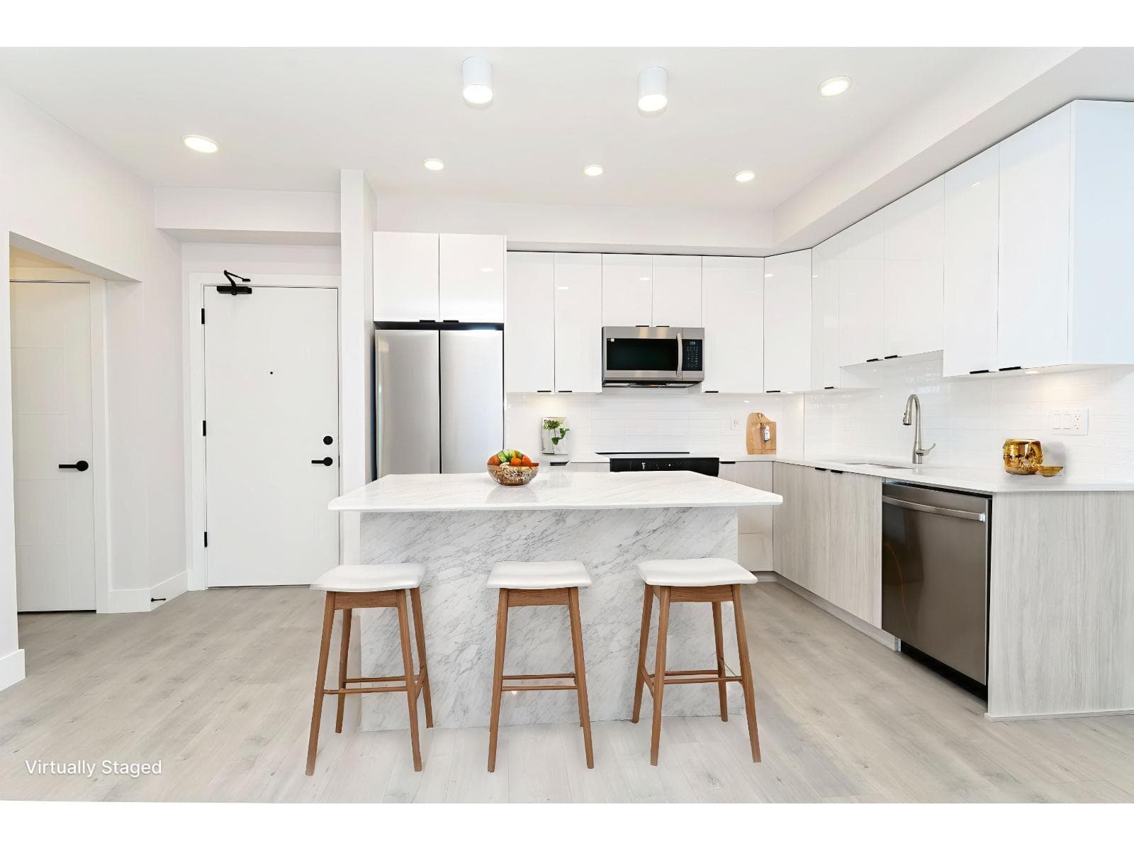 , Surrey, British Columbia — Surrey, British Columbia - Main photo