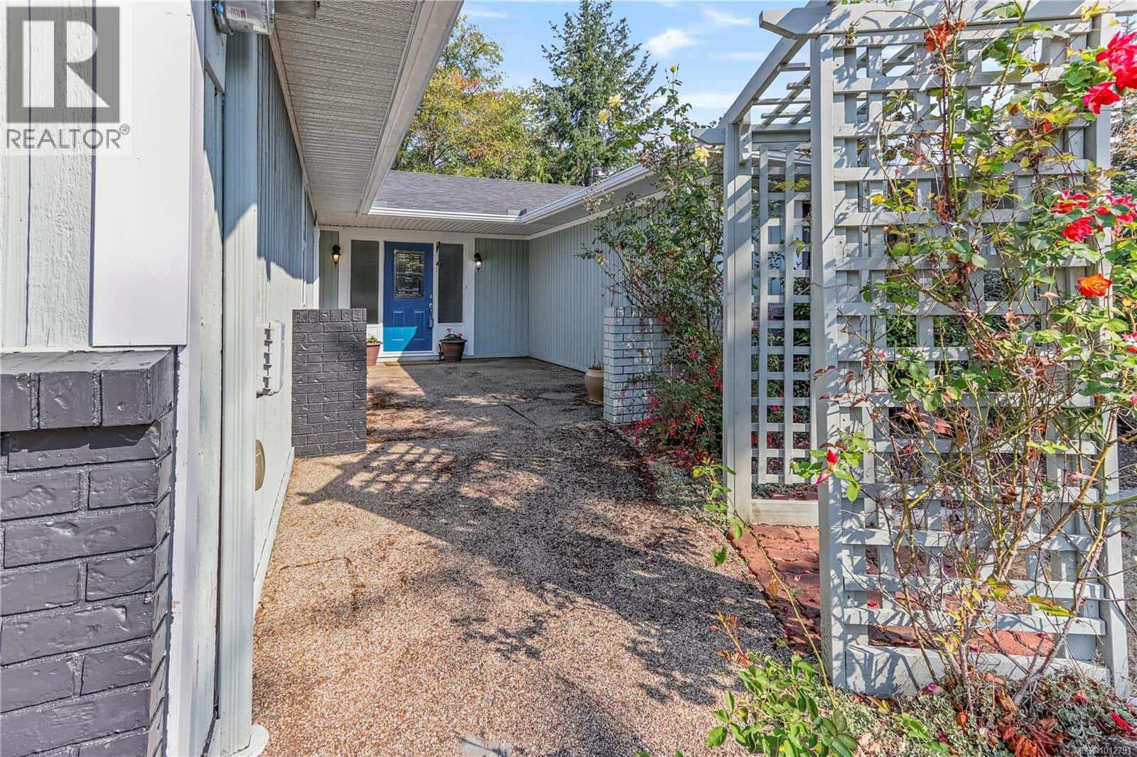 , French Creek, British Columbia — French Creek, British Columbia - Photo 3 of 33