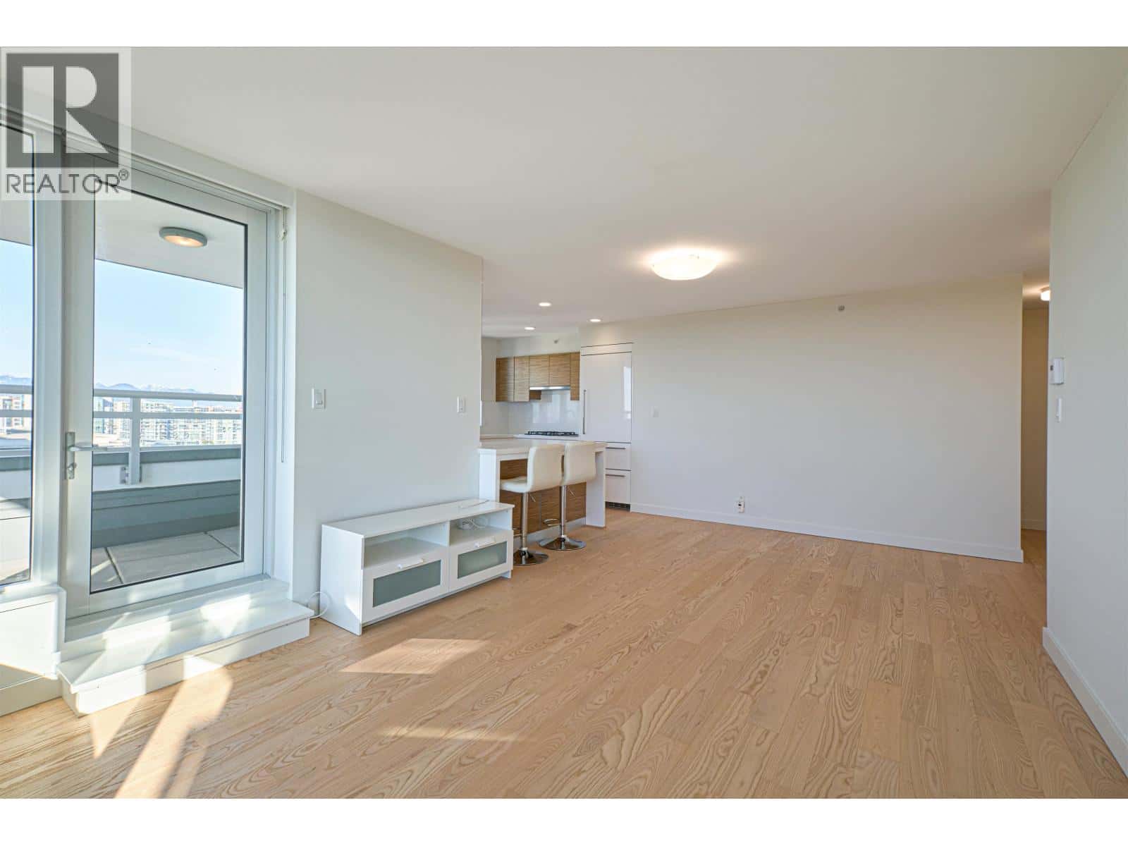 , Richmond, — Richmond - Photo 5 of 26