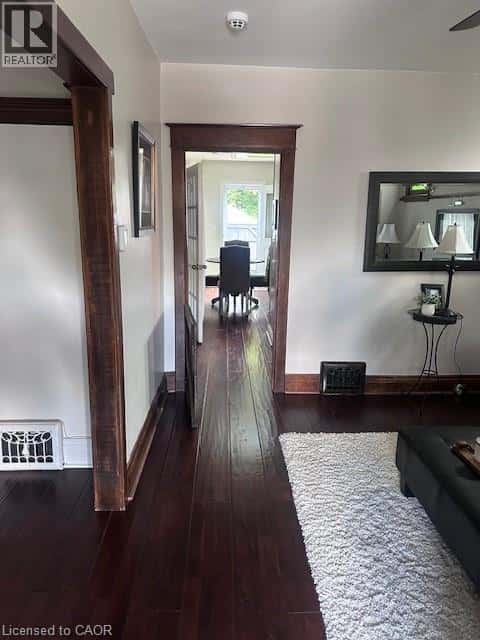 , Hamilton, Ontario — Hamilton, Ontario - Photo 5 of 37