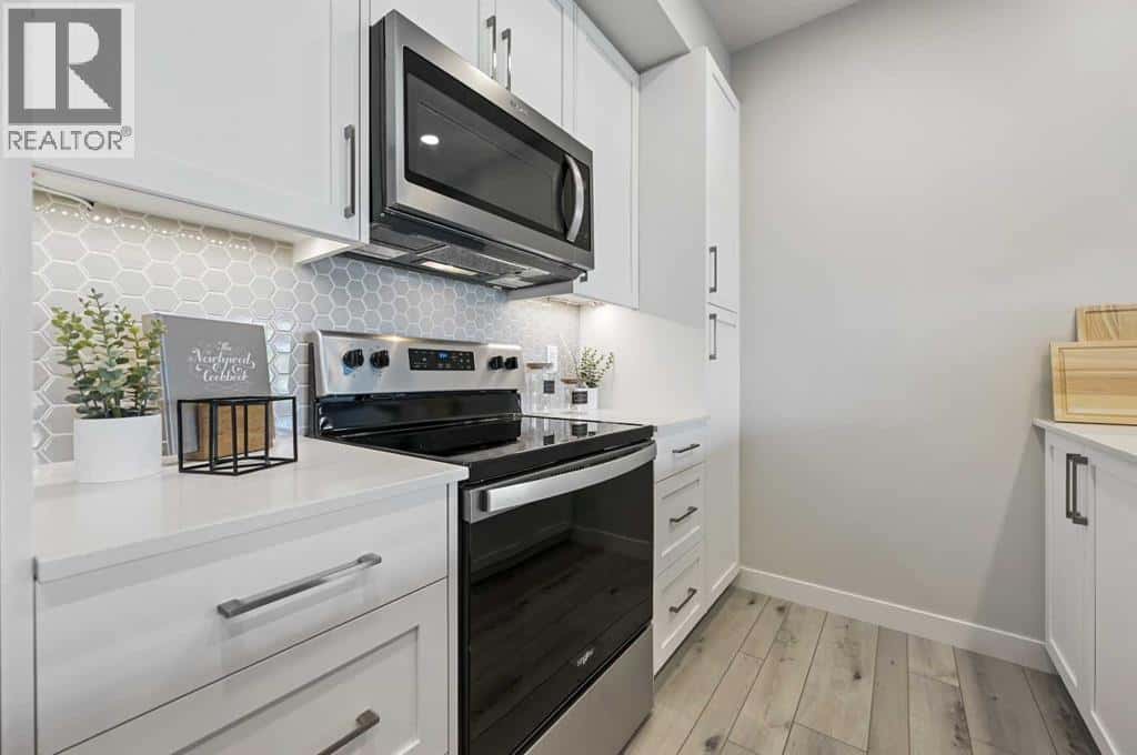 , Calgary, Alberta — Calgary, Alberta - Photo 5 of 37