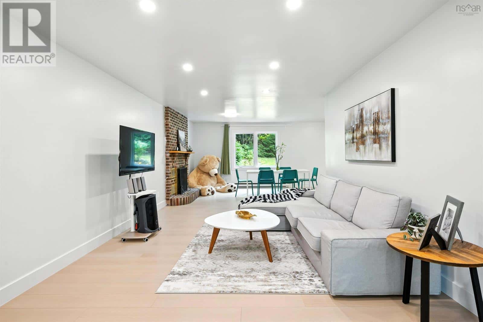 , Bedford, Nova Scotia — Bedford, Nova Scotia - Photo 5 of 45