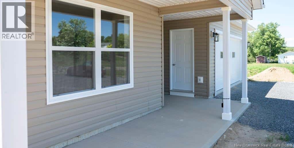 , Florenceville-Bristol, — Florenceville-Bristol - Photo 3 of 45