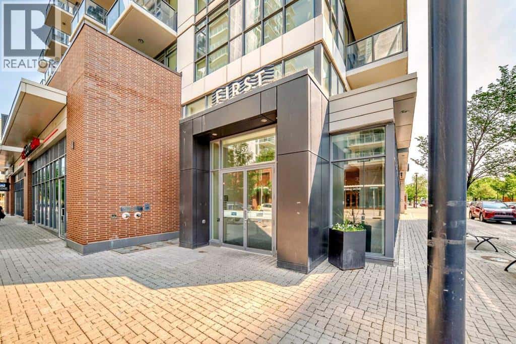 , Calgary, Alberta — Calgary, Alberta - Photo 2 of 22