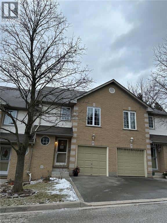 , Dundas, Ontario — Dundas, Ontario - Photo 2 of 33