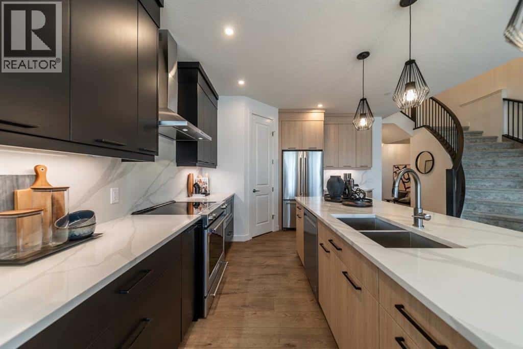 , Calgary, Alberta — Calgary, Alberta - Photo 5 of 34