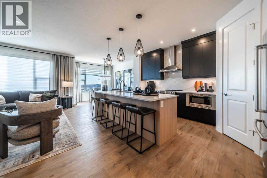 , Calgary, Alberta — Calgary, Alberta - Photo 3 of 34