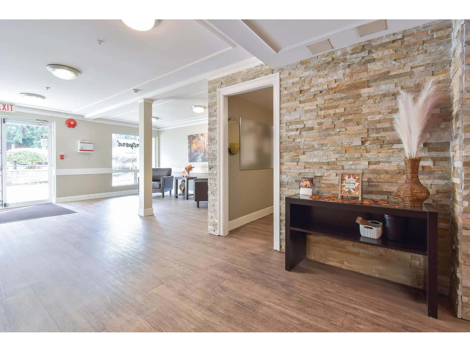 , Surrey, British Columbia — Surrey, British Columbia - Photo 2 of 33