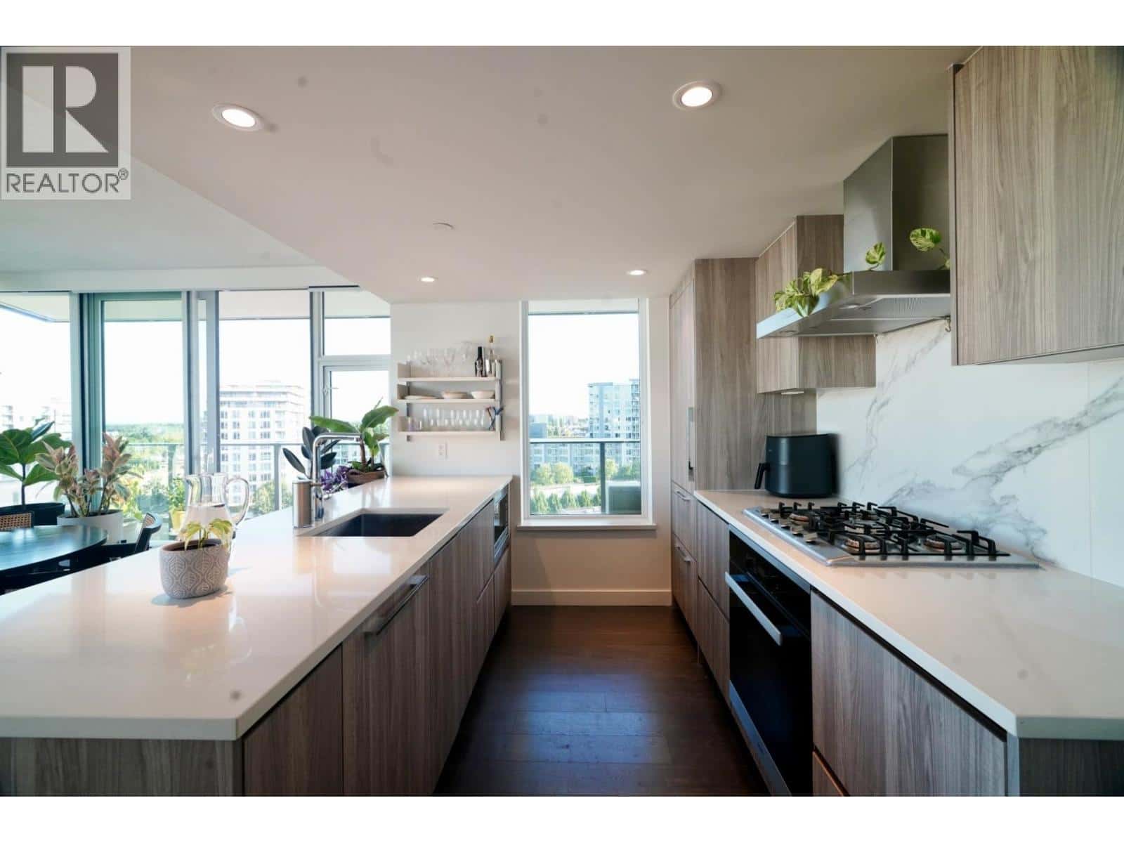 , Richmond, — Richmond - Photo 4 of 40