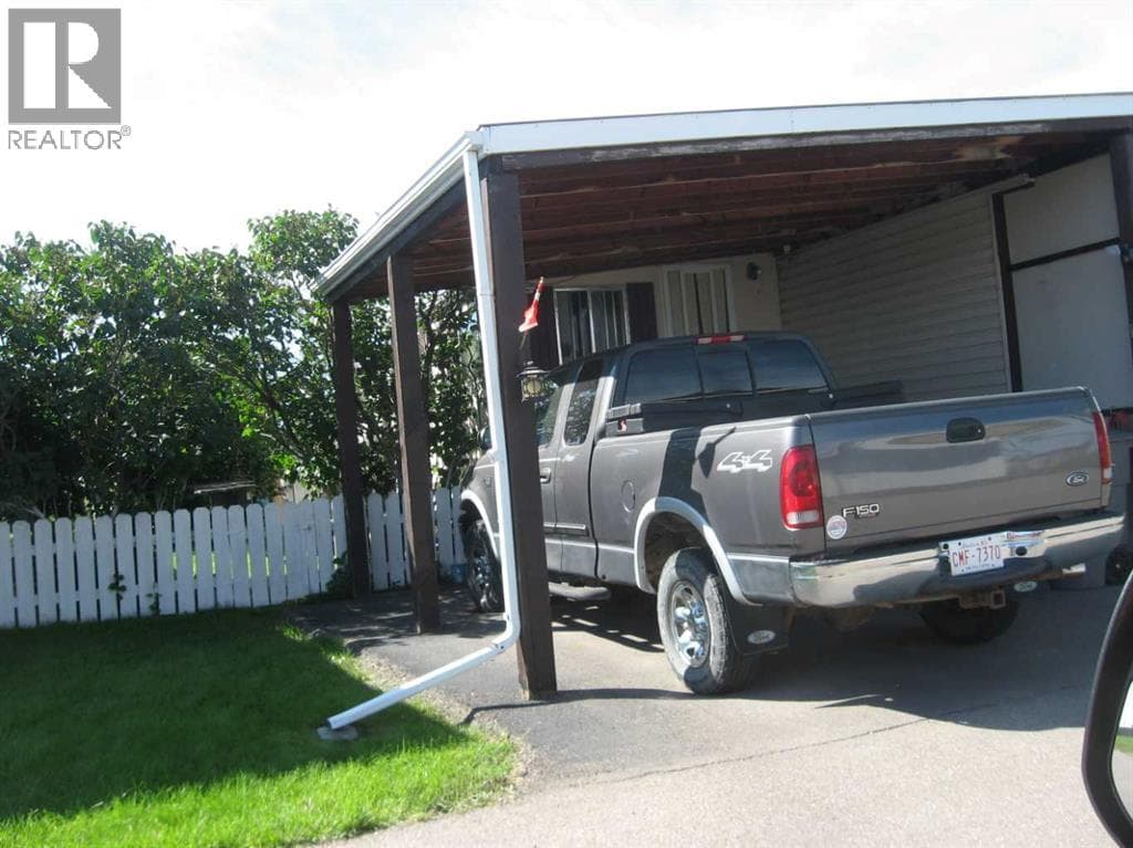 , Claresholm, — Claresholm - Main photo