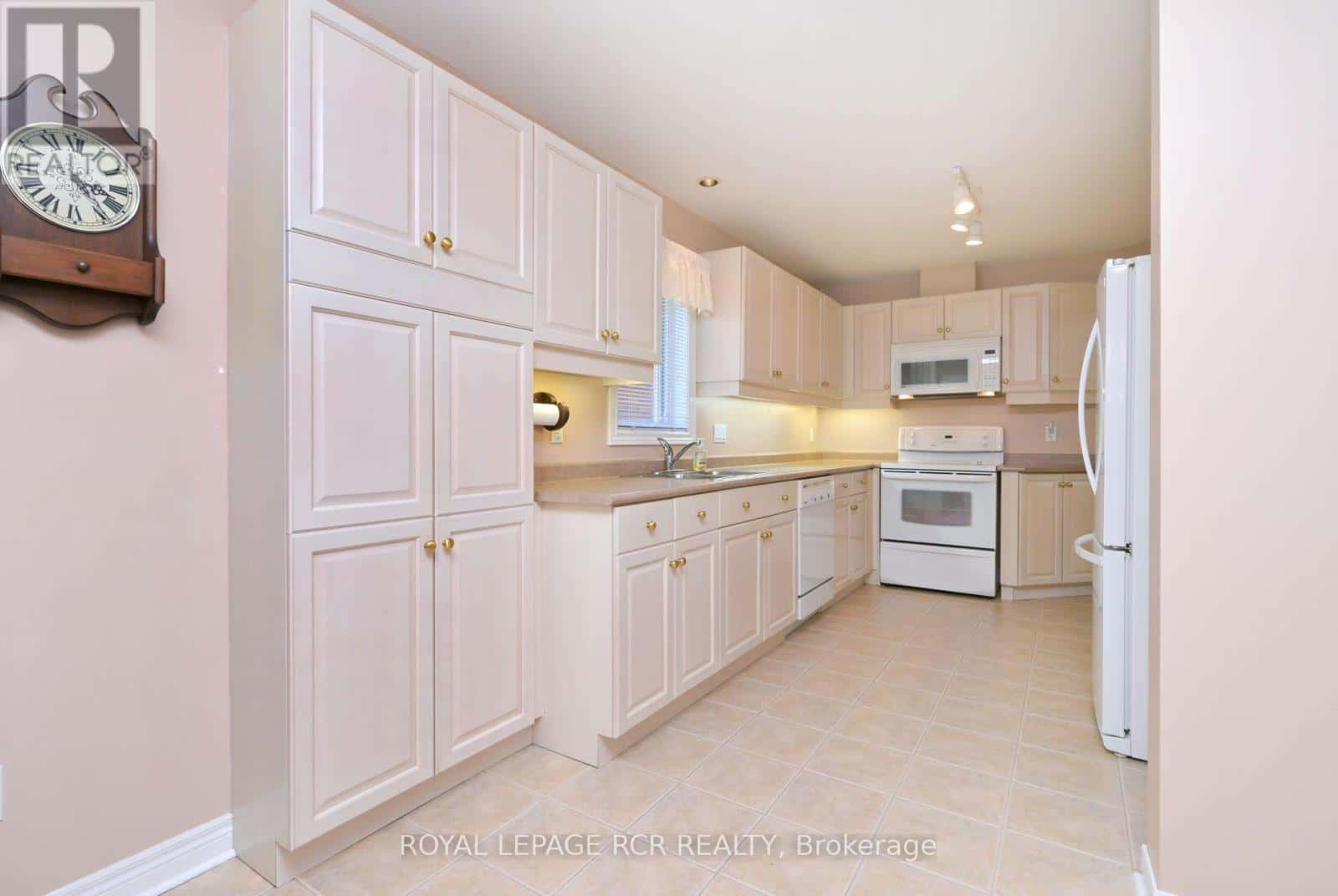 83 BELLA VISTA TRAIL — New Tecumseth (Alliston) - Photo 5 of 35