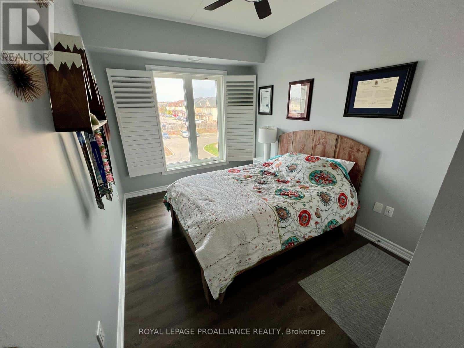 302 - 290 LIBERTY STREET N — Clarington (Bowmanville) - Photo 4 of 14