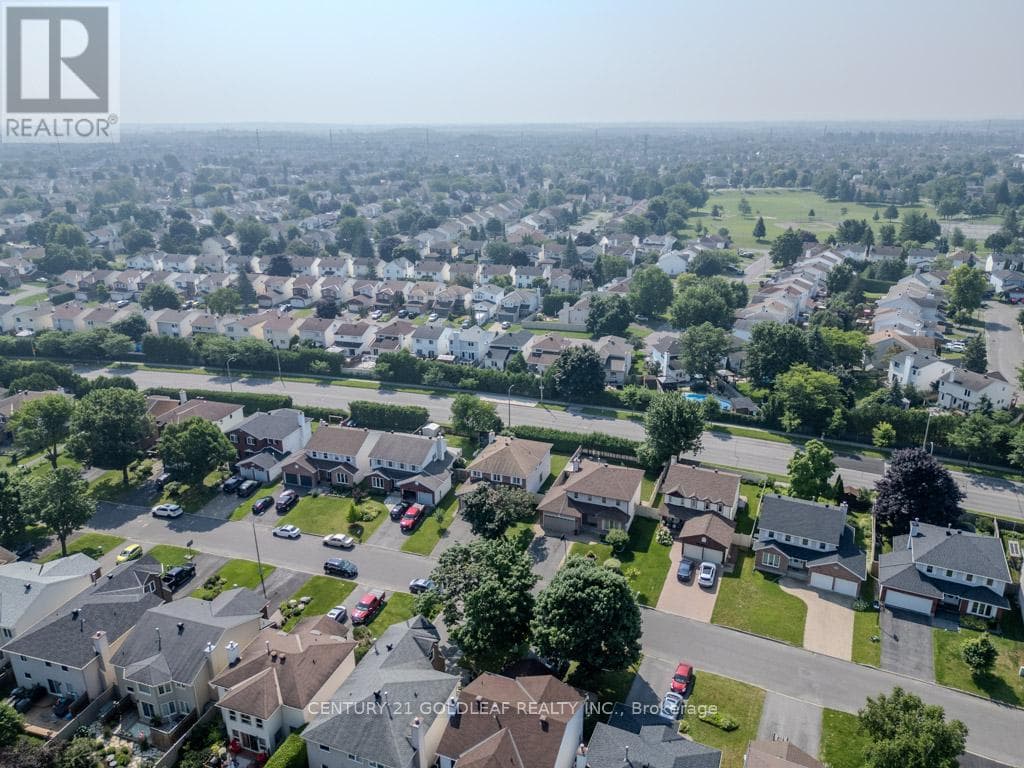 612 CHENIER WAY — Ottawa - Main photo
