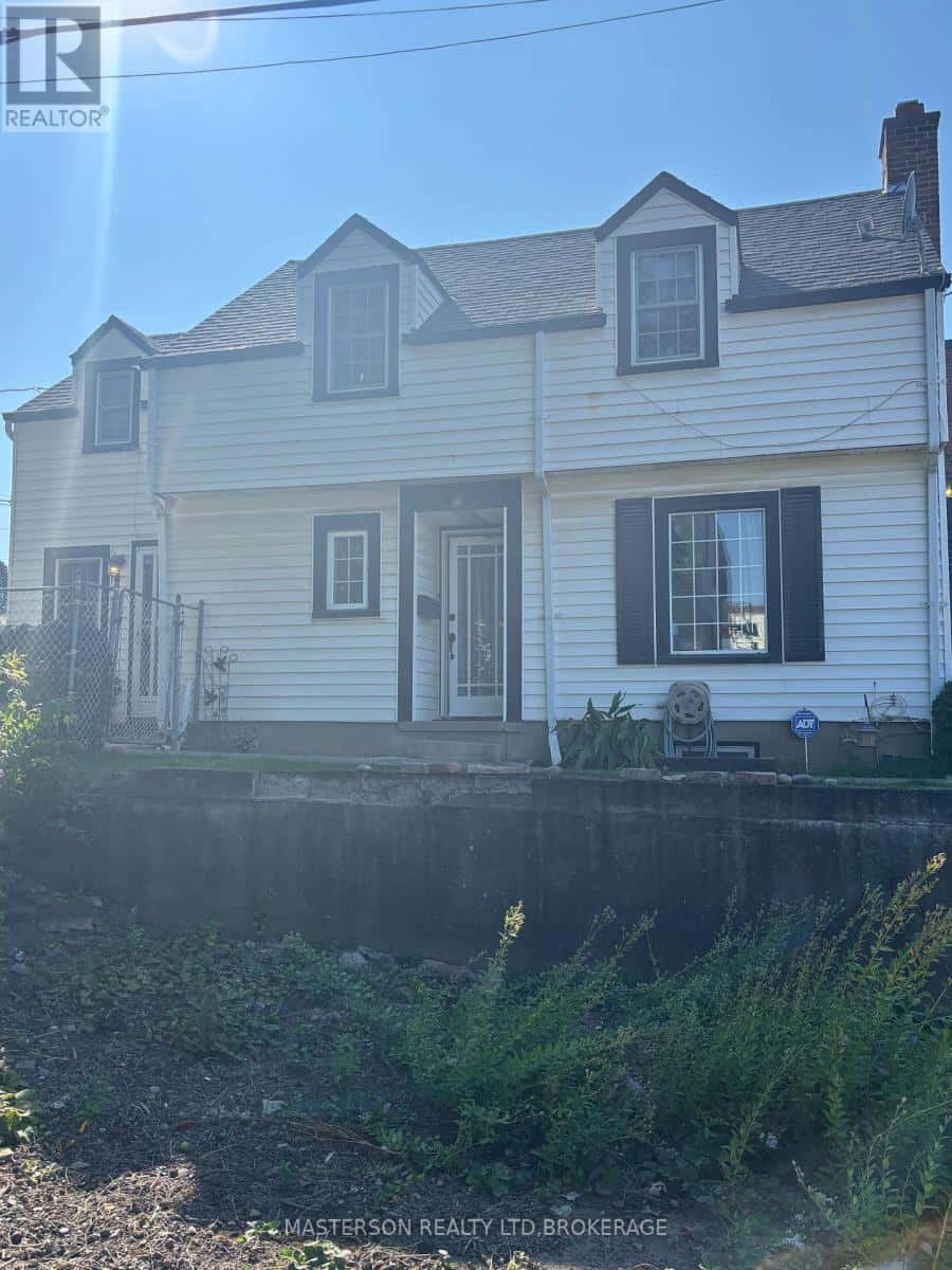 , St. Catharines (Oakdale), Ontario — St. Catharines (Oakdale), Ontario - Photo 2 of 25