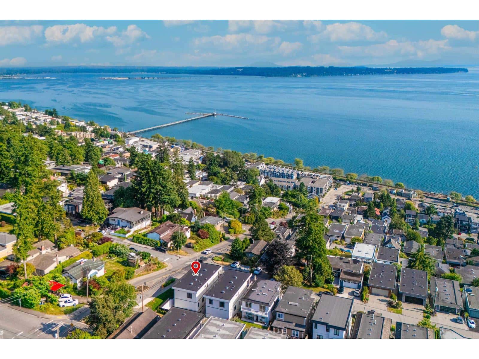 14799 OXENHAM AVENUE — Surrey - Photo 2 of 28