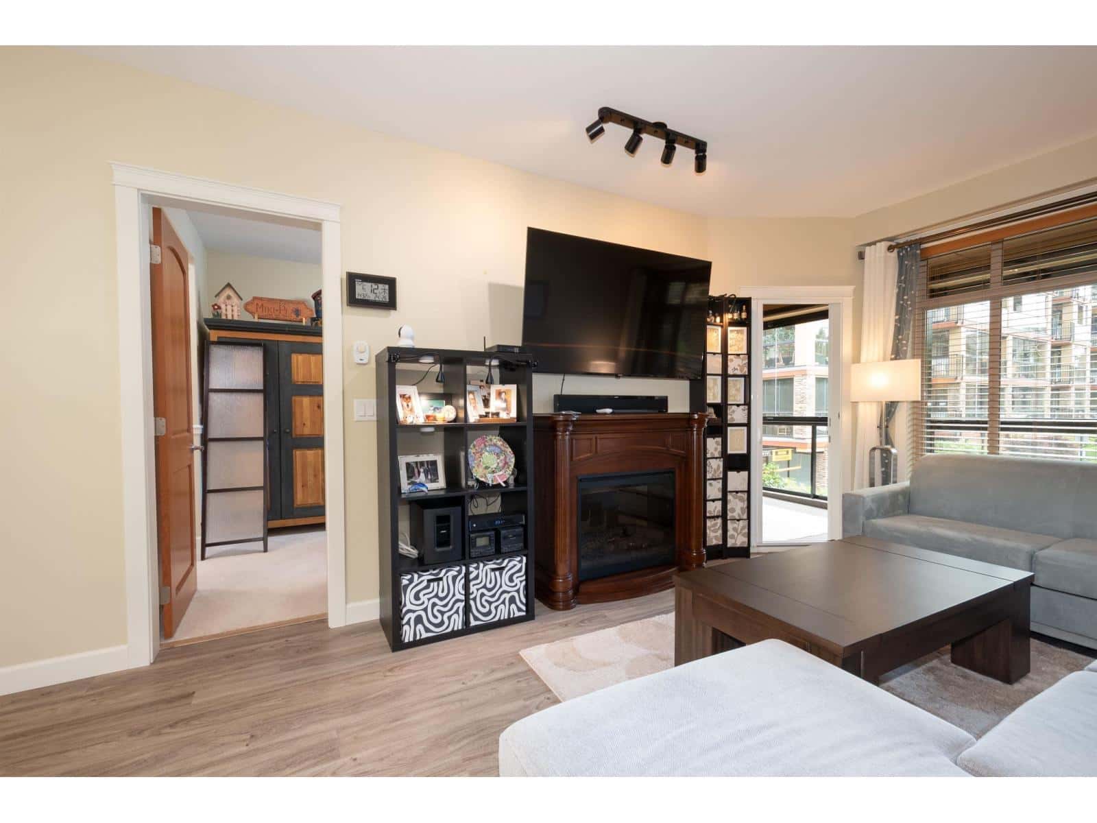 , Langley, — Langley - Photo 4 of 40