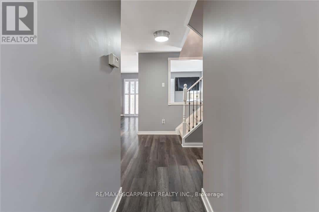 , Mississauga (Meadowvale), — Mississauga (Meadowvale) - Photo 4 of 42