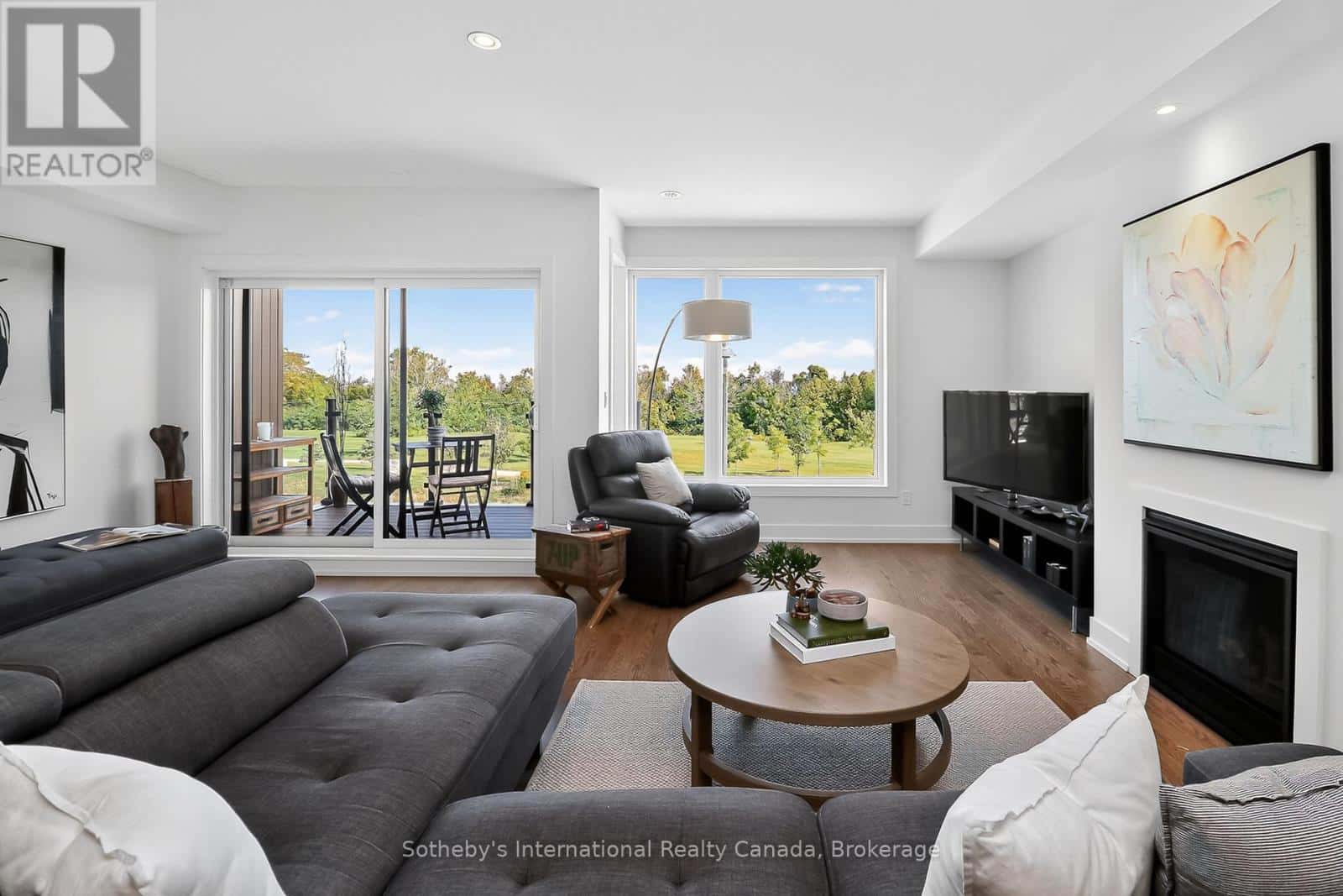 32 - 117 SLADDEN COURT — Blue Mountains - Photo 3 of 49