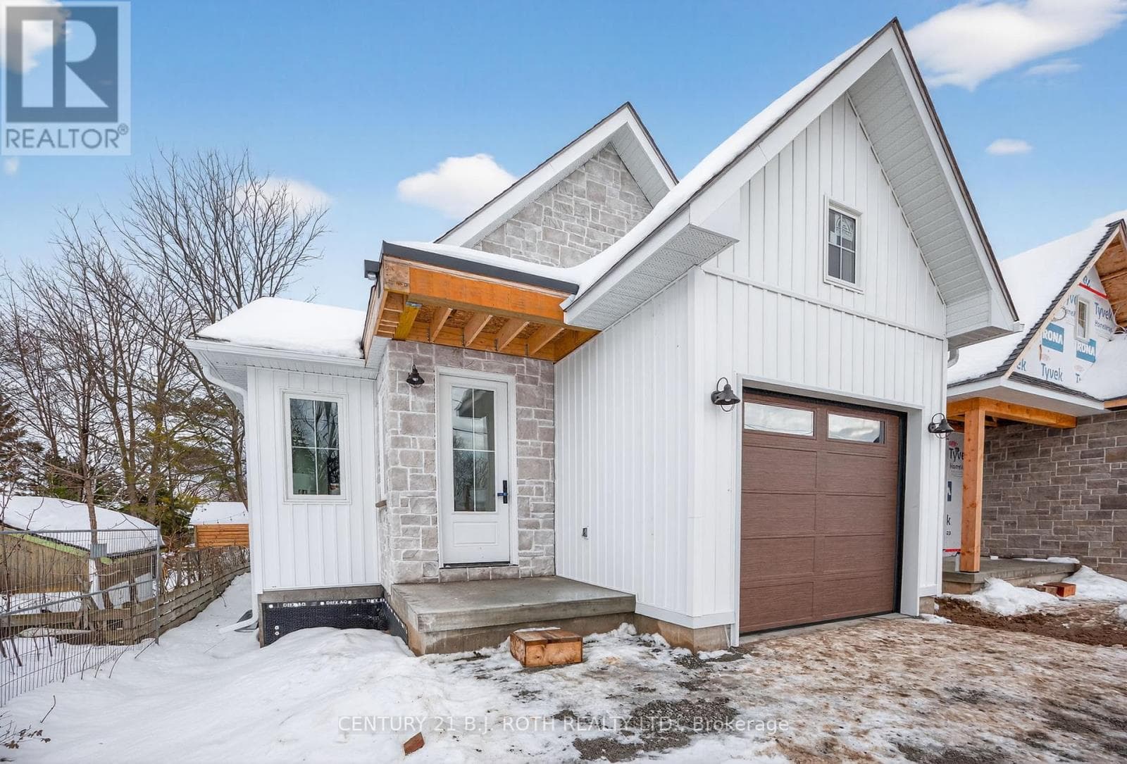 75 VANCOUVER STREET — Barrie (Codrington) - Main photo