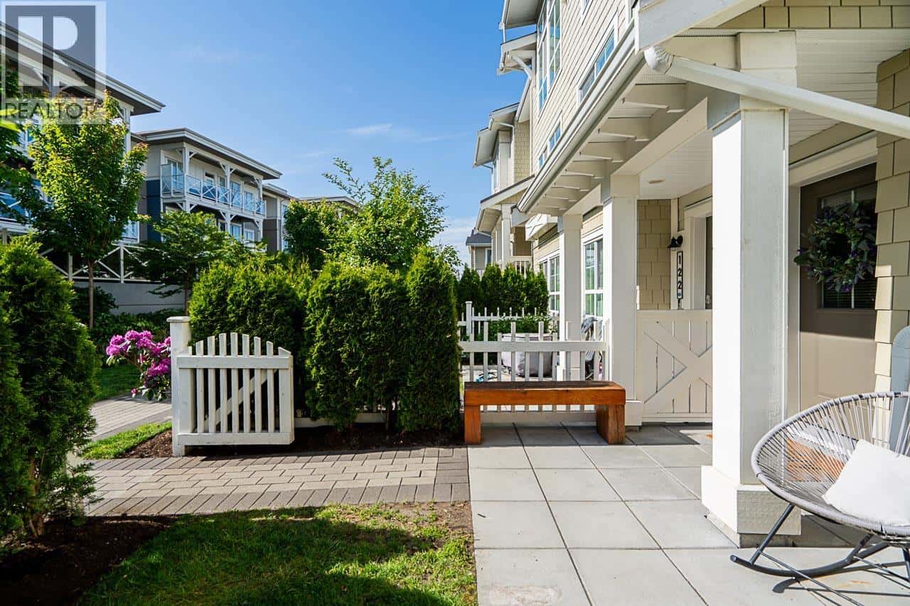 121 5551 ADMIRAL WAY — Delta - Photo 4 of 37