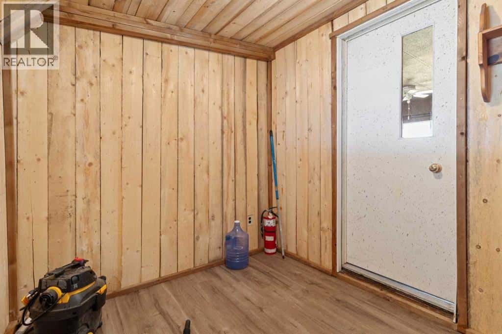 , Bawlf, — Bawlf - Photo 3 of 31