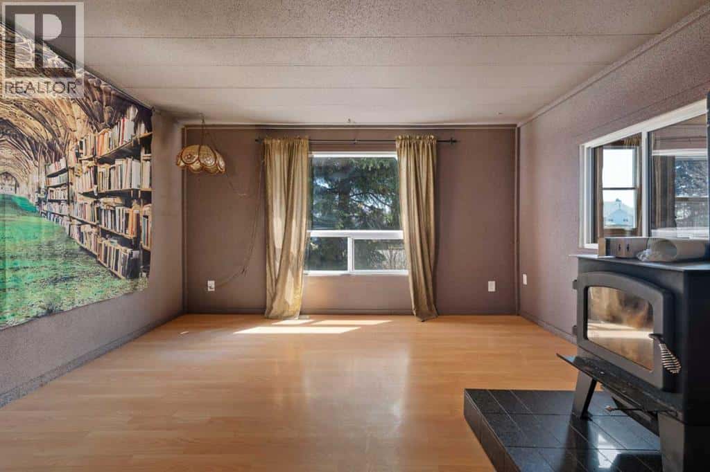 , Bawlf, — Bawlf - Photo 4 of 31