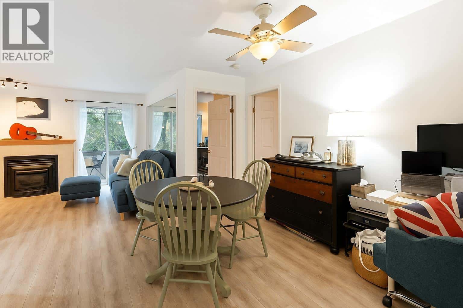 118 12 K DE K COURT — New Westminster - Photo 4 of 35